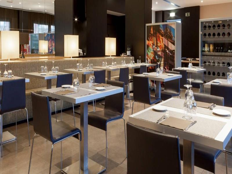 Ac Hotel By Marriott Pisa Bagian luar foto