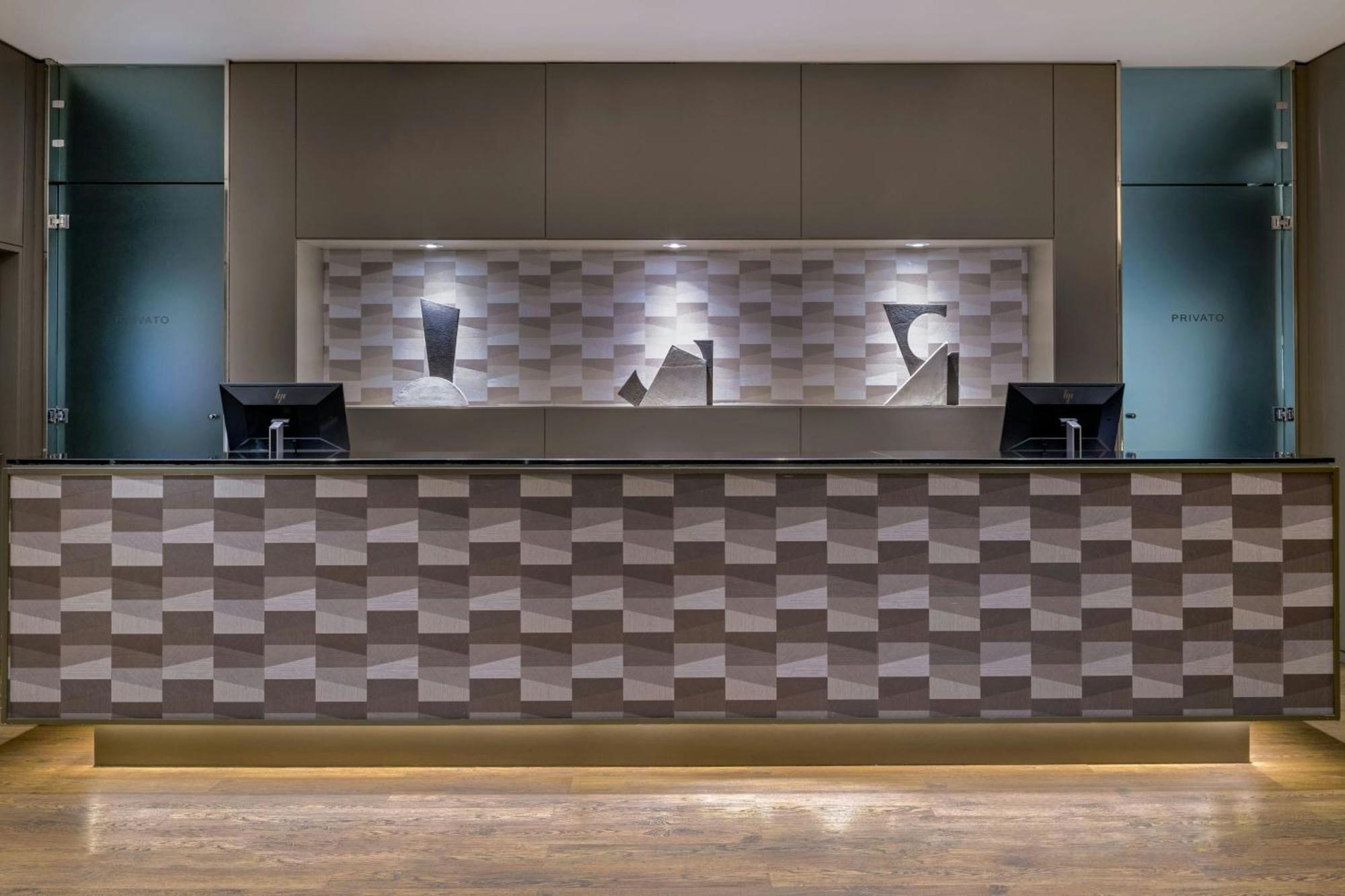 Ac Hotel By Marriott Pisa Bagian luar foto
