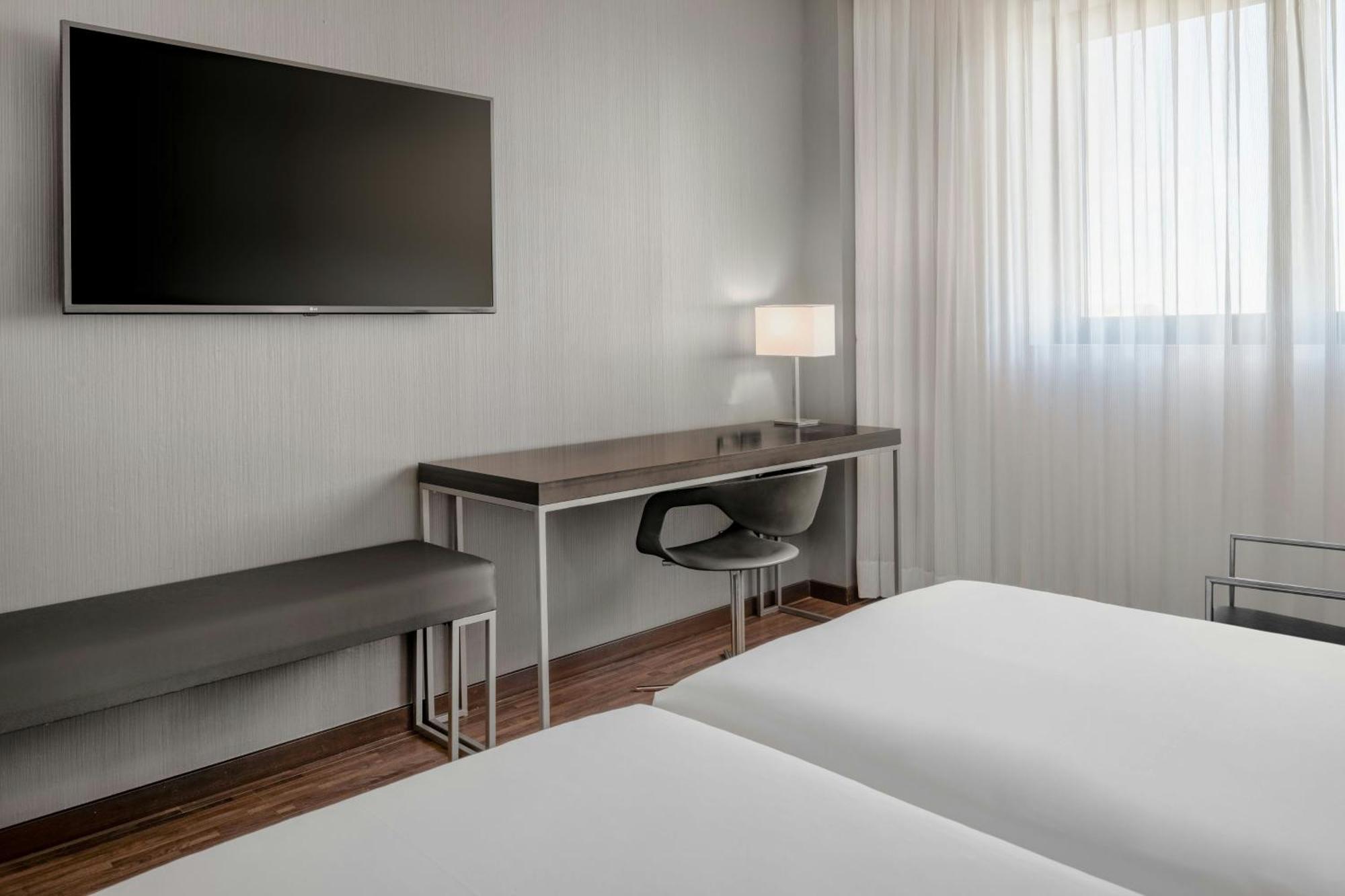 Ac Hotel By Marriott Pisa Bagian luar foto