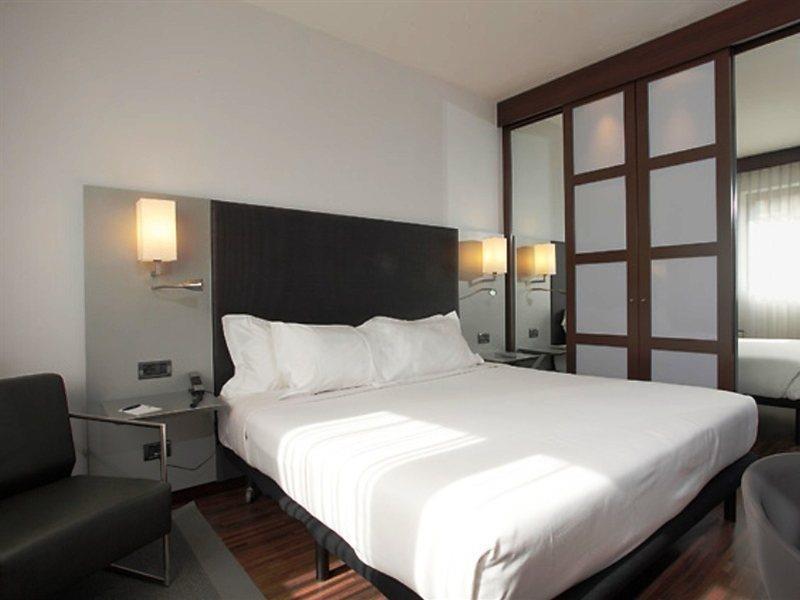 Ac Hotel By Marriott Pisa Ruang foto