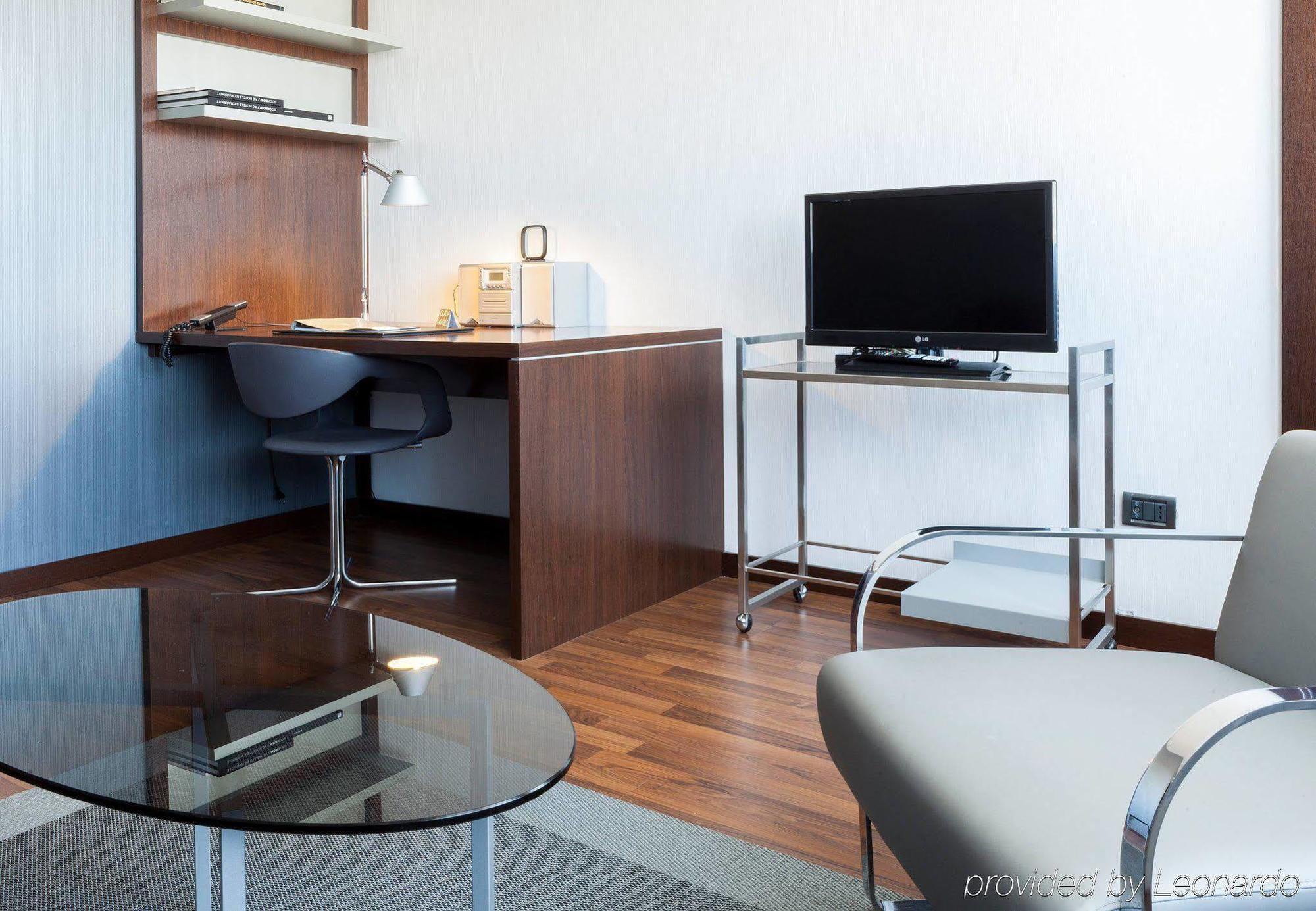 Ac Hotel By Marriott Pisa Bagian luar foto