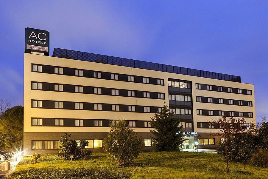 Ac Hotel By Marriott Pisa Bagian luar foto
